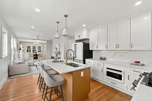 748 Mt Auburn St, Watertown, MA 02472 - Photo 6