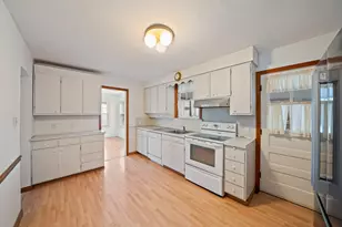 6 Rowe St, Milton, MA 02186 - Photo 10