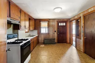 117 Linden Ave, Malden, MA 02148 - Photo 14