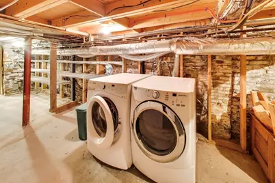 108 Auburn, Cambridge, MA 02139 - Photo 36