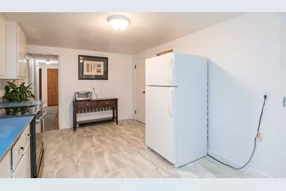 23 Gleason Rd, Northampton, MA 01060 - Photo 8