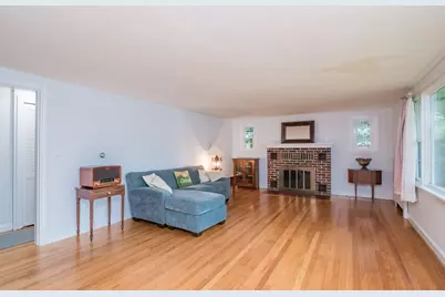 23 Gleason Rd, Northampton, MA 01060 - Photo 2