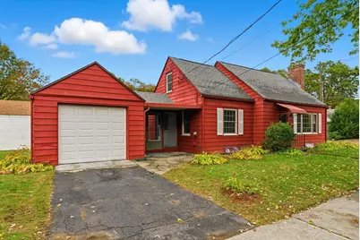 6 Bennington St, Springfield, MA 01108 - Photo 2
