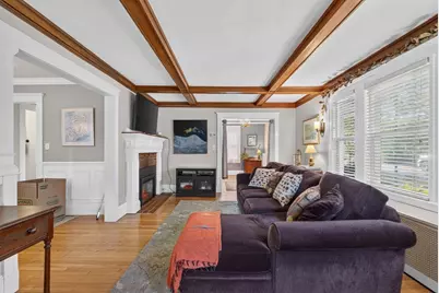 4 Hawthorn Rd, Milton, MA 02186 - Photo 6