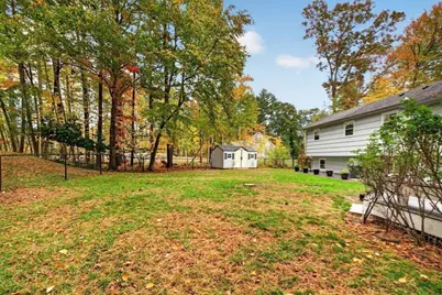 558 Spring St, Hanson, MA 02341 - Photo 28