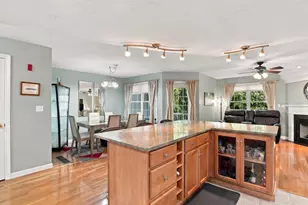 111 Regency Ln, Abington, MA 02351 - Photo 2