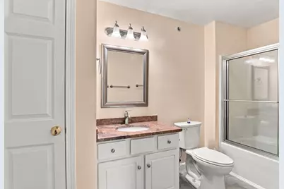 111 Regency Ln #111, Abington, MA 02351 - Photo 14