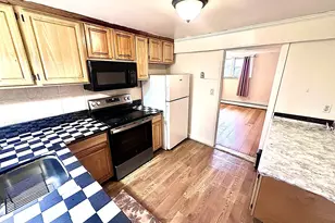623 Cummins Hwy, Boston, MA 02136 - Photo 2