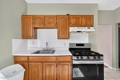 29-31 Auburn Street #1R, Everett, MA 02149 - Photo 6