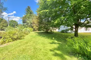 143 Highland St, Lunenburg, MA 01462 - Photo 36