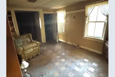 174 Main St, Williamsburg, MA 01039 - Photo 20