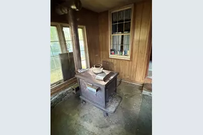 174 Main St, Williamsburg, MA 01039 - Photo 12