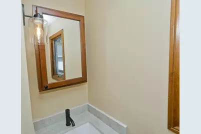 92 Truro Street #B, Chicopee, MA 01013 - Photo 10