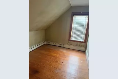 34 Floral St, Taunton, MA 02780 - Photo 6