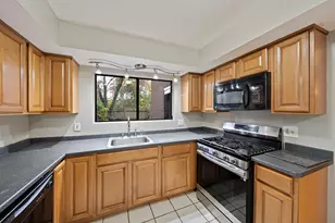 258 Greenbrook Dr, Stoughton, MA 02072 - Photo 6