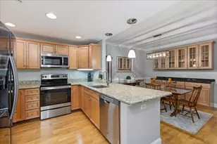 1201 Emerald Ct, Tewksbury, MA 01876 - Photo 6