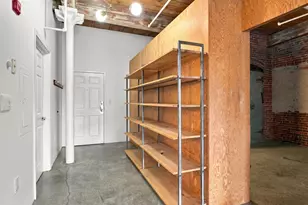 172 Middle St, Lowell, MA 01852 - Photo 6