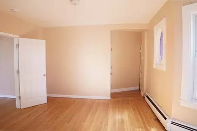 1 Wayne St, Worcester, MA 01603 - Photo 12