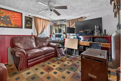 225 Haffards St, Fall River, MA 02723 - Photo 36