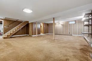 32 Neptune St, Beverly, MA 01915 - Photo 28