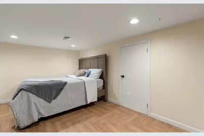 31 Hope Street, Brockton, MA 02302 - Photo 16