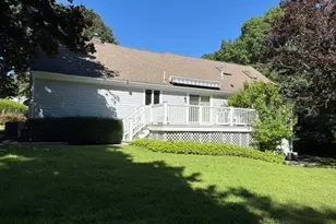 107 Continental Dr, Harwich, MA 02645 - Photo 4