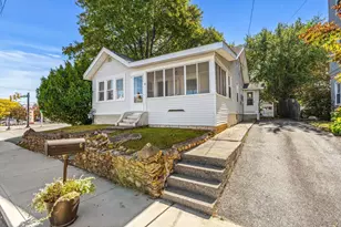 6 Hartford Ave W, Uxbridge, MA 01569 - Photo 36