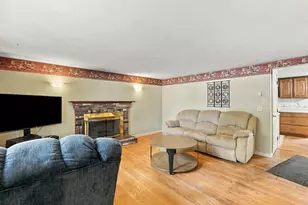 27 Old Meetinghouse Rd, Auburn, MA 01501 - Photo 6