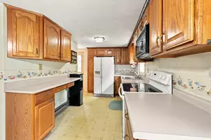 27 Old Meetinghouse Rd, Auburn, MA 01501 - Photo 10