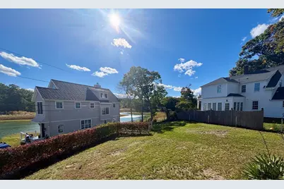 26 Eldridge Court, Hingham, MA 02043 - Photo 6