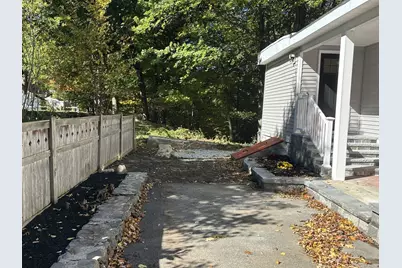 3 Regan Pl, Leominster, MA 01453 - Photo 24