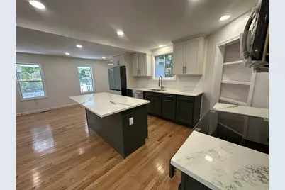 3 Regan Pl, Leominster, MA 01453 - Photo 10