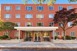 50 Green St, Brookline, MA 02446 - Photo 1