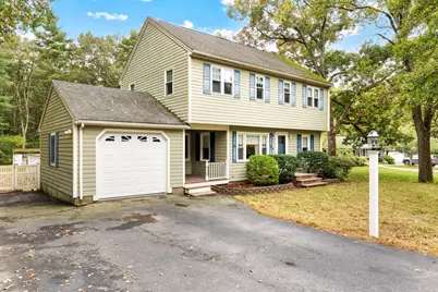13 Walnut St, Foxboro, MA 02035 - Photo 1