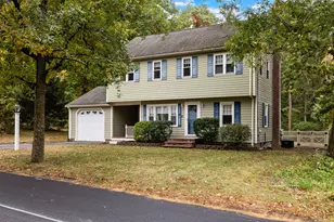 13 Walnut St, Foxboro, MA 02035 - Photo 2