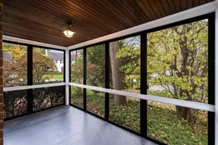 11 Martin Rd, Wellesley, MA 02481 - Photo 6