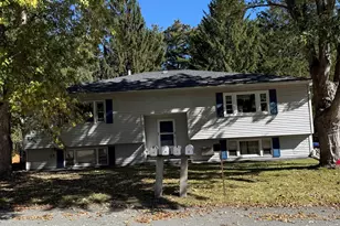 5 Patricia Dr, Tyngsborough, MA 01879 - Photo 1