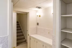 21 1st, Barnstable, MA 02601 - Photo 32