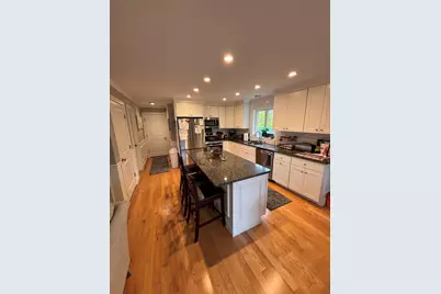 75 Old Oak St, East Bridgewater, MA 02333 - Photo 4