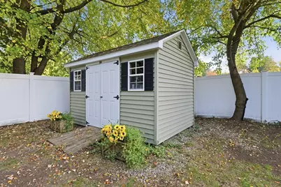 57 Parkview St, Ludlow, MA 01056 - Photo 32