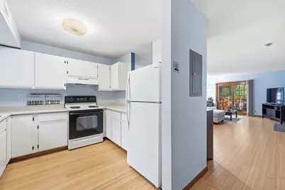 371 Aiken Ave #10, Lowell, MA 01850 - Photo 12