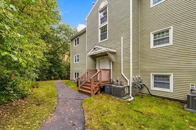371 Aiken Ave #10, Lowell, MA 01850 - Photo 26
