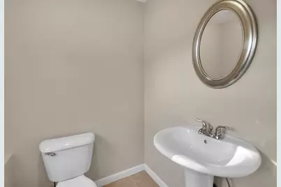 170 Bay State Rd, Methuen, MA 01844 - Photo 34
