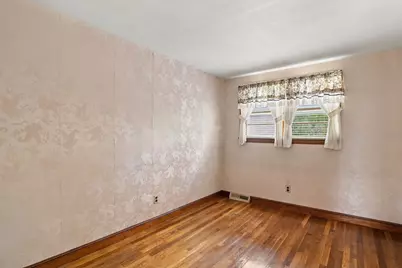 48 W Spring St, Avon, MA 02322 - Photo 18