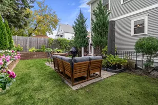 134 Edenfield Ave, Watertown, MA 02472 - Photo 30