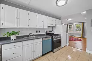 1726 Commonwealth Ave, Boston, MA 02135 - Photo 2