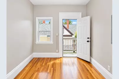 73 Nesmith St #4, Lowell, MA 01852 - Photo 2