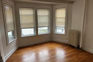 107 Summer St, Malden, MA 02148 - Photo 2