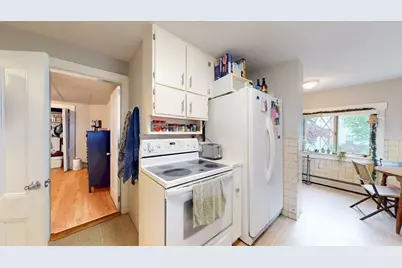142 Dale St, Waltham, MA 02451 - Photo 8