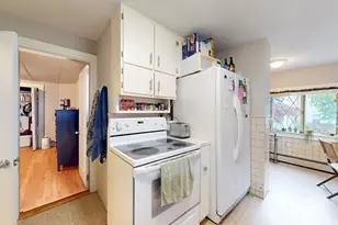 142 Dale St, Waltham, MA 02451 - Photo 8